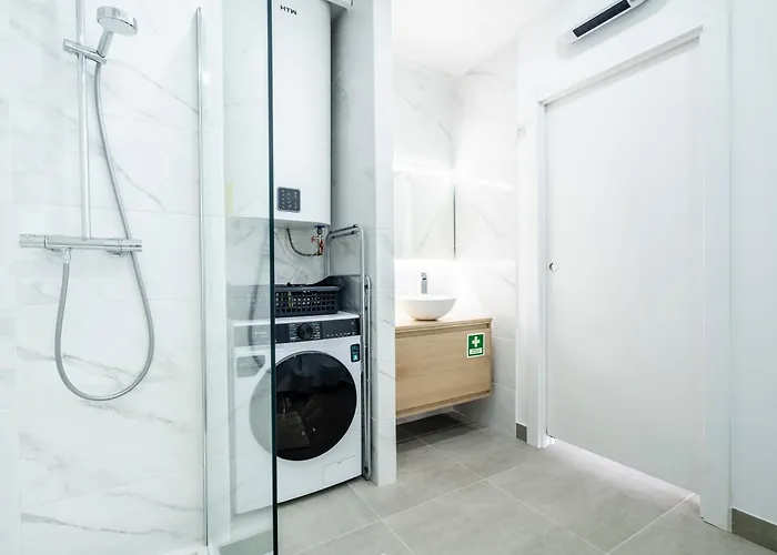 Apartment Casa Inglesa 2 *